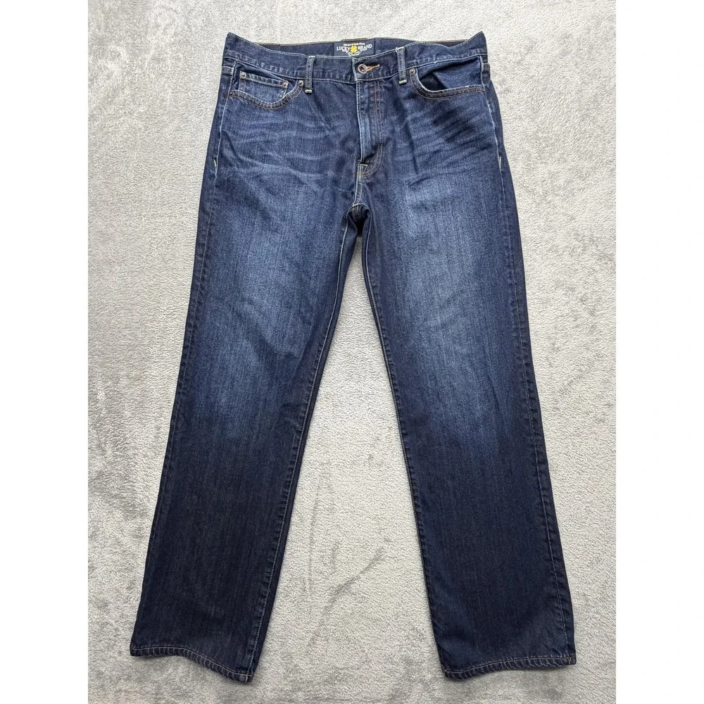 Lucky Brand 361 Vintage Straight Jeans Mens Measured 37x32 Blue Medium Wash